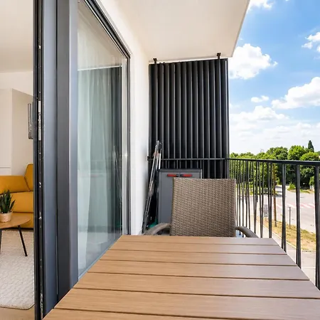 Patty 2 Modern And Brand New Close To The Center With Private Parking Apartament *