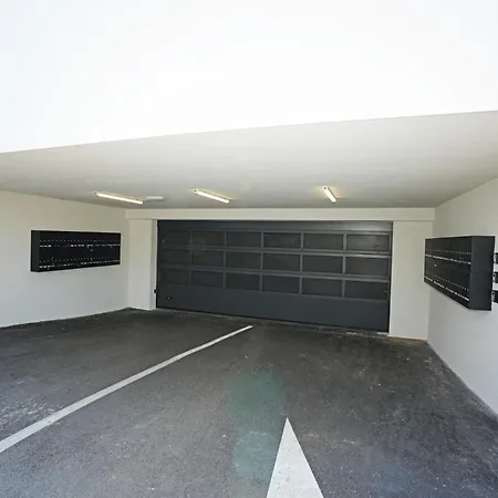 Patty 2 Modern And Brand New Close To The Center With Private Parking Apartament
